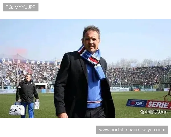 德劳伦蒂斯回忆童年：深爱那不勒斯与圣诞传统